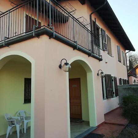 B&B La Casa Dei Frutti Di Bosco Garlasco Exterior foto